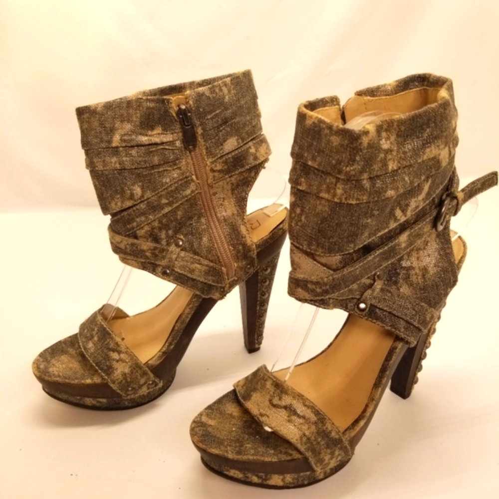 Rachel Roy RFKasey Womans Size 6.5M Fabric Gray Black Platform Studded Side Zip